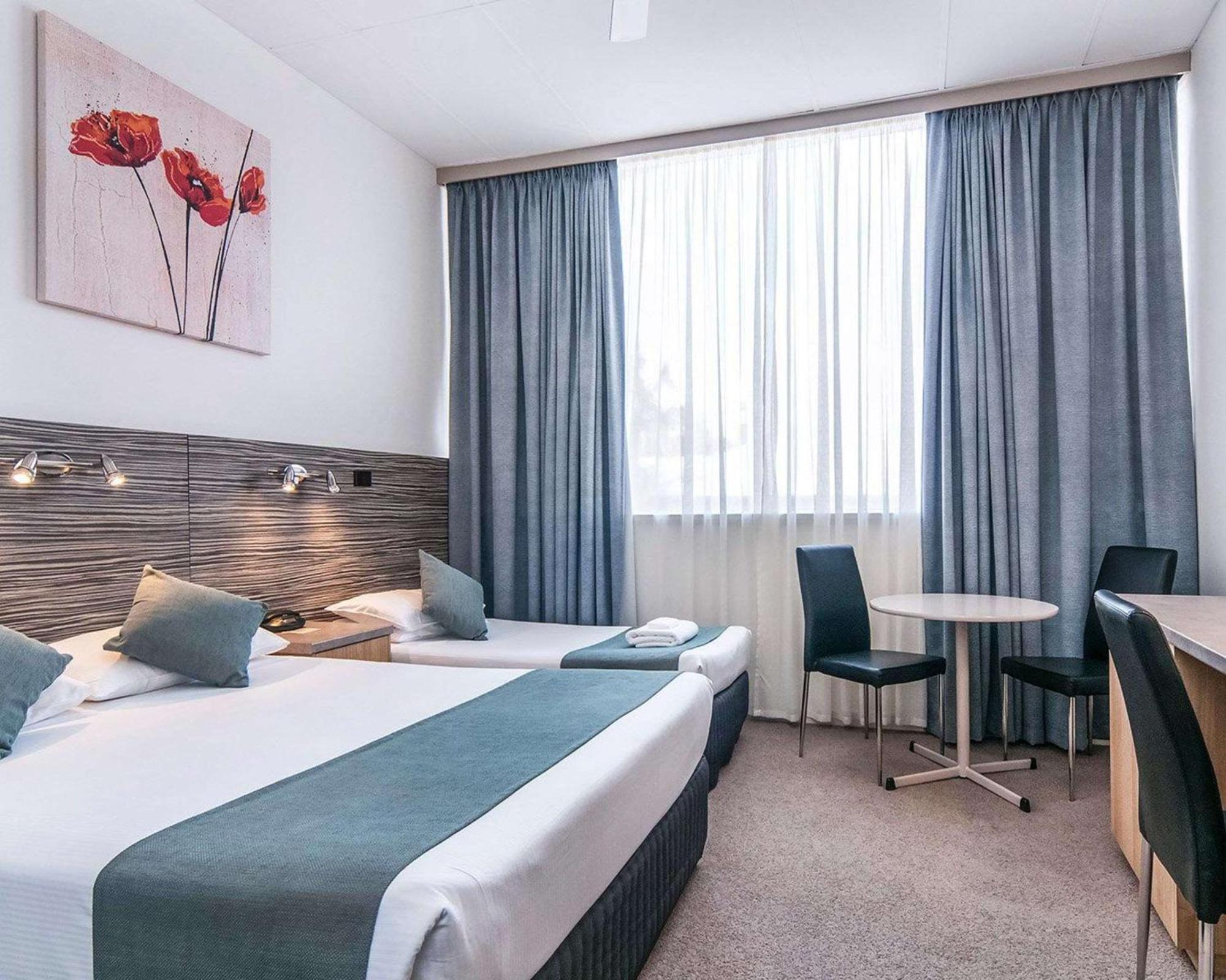 Comfort Inn Regal Park Adelaide Exteriör bild