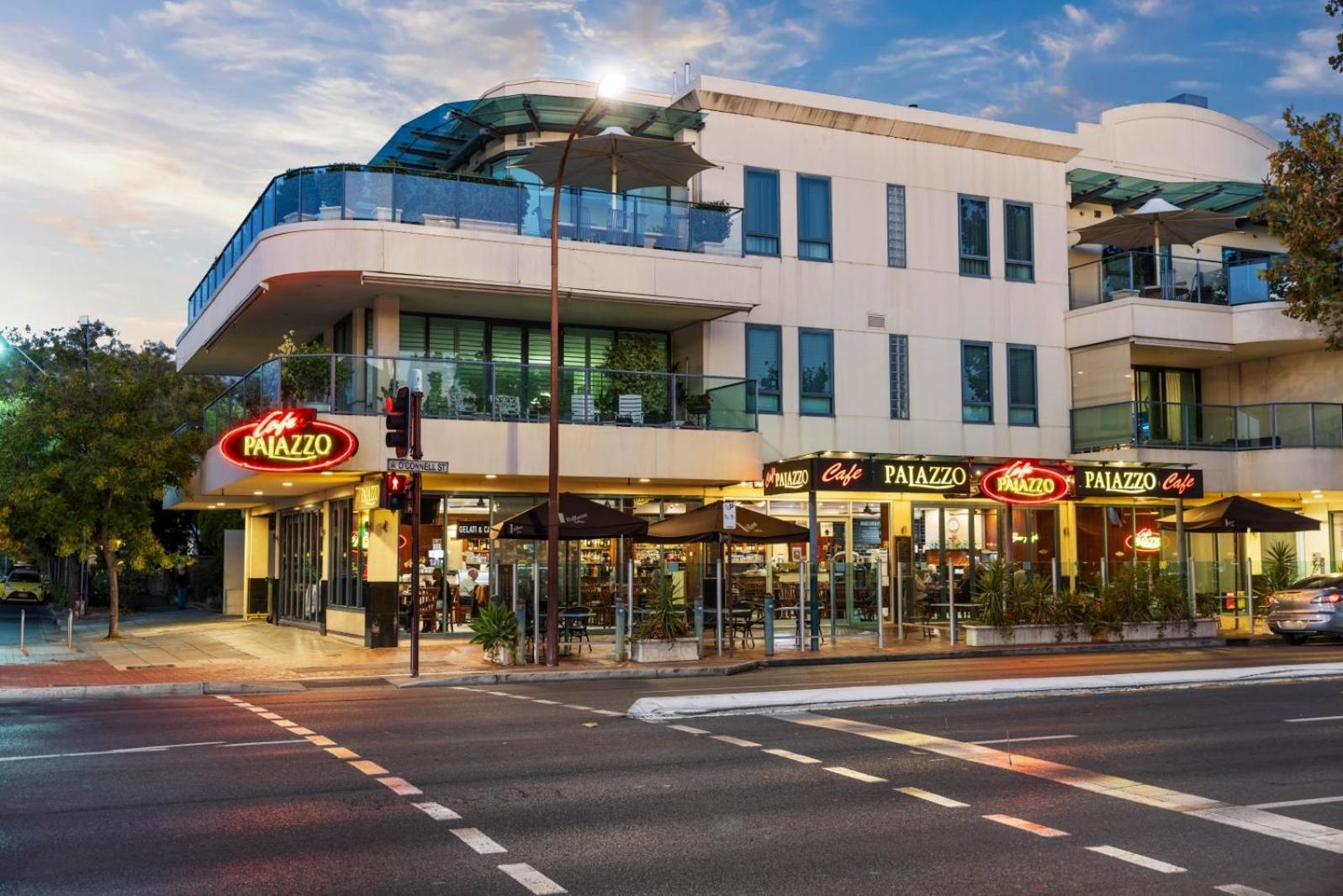 Comfort Inn Regal Park Adelaide Exteriör bild