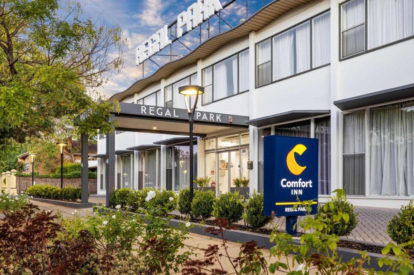Comfort Inn Regal Park Adelaide Exteriör bild