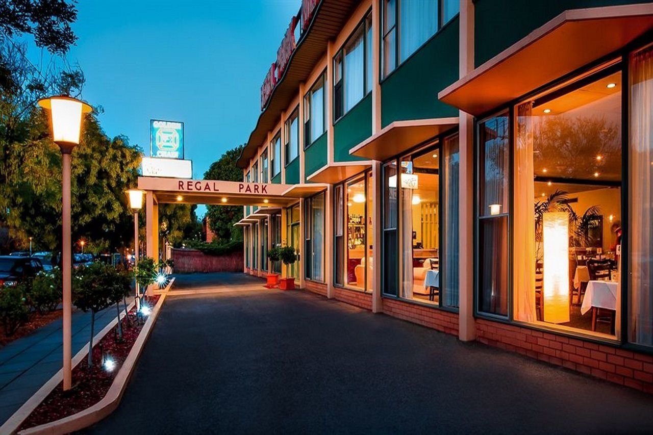 Comfort Inn Regal Park Adelaide Exteriör bild